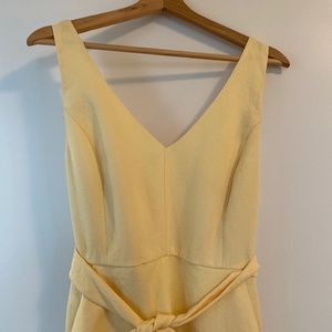 Aritzia Wilfred Écoulement Romper in yellow